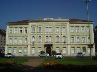 Szeged, Széchenyi tér 11.jpg Szeged, Széchenyi tér 11.jpg